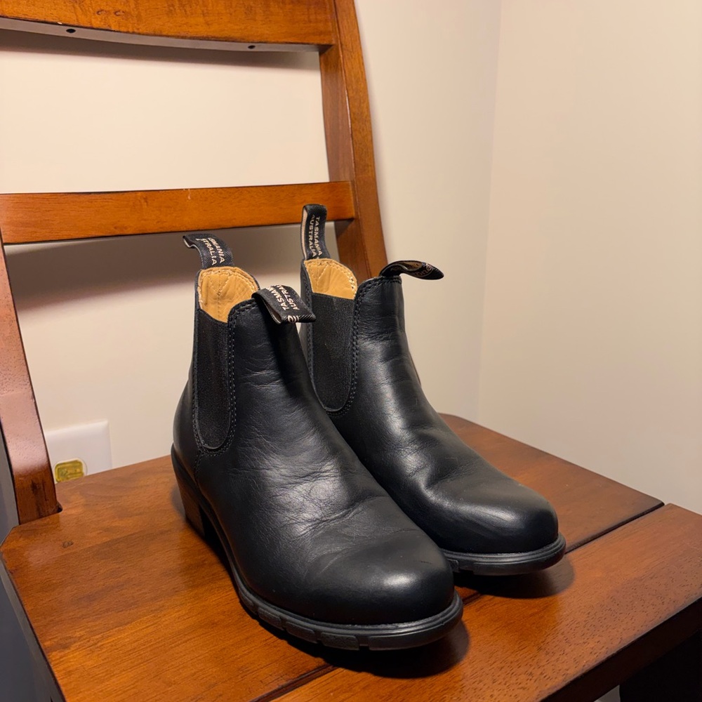 Blundstone Classic Black Leather Booties